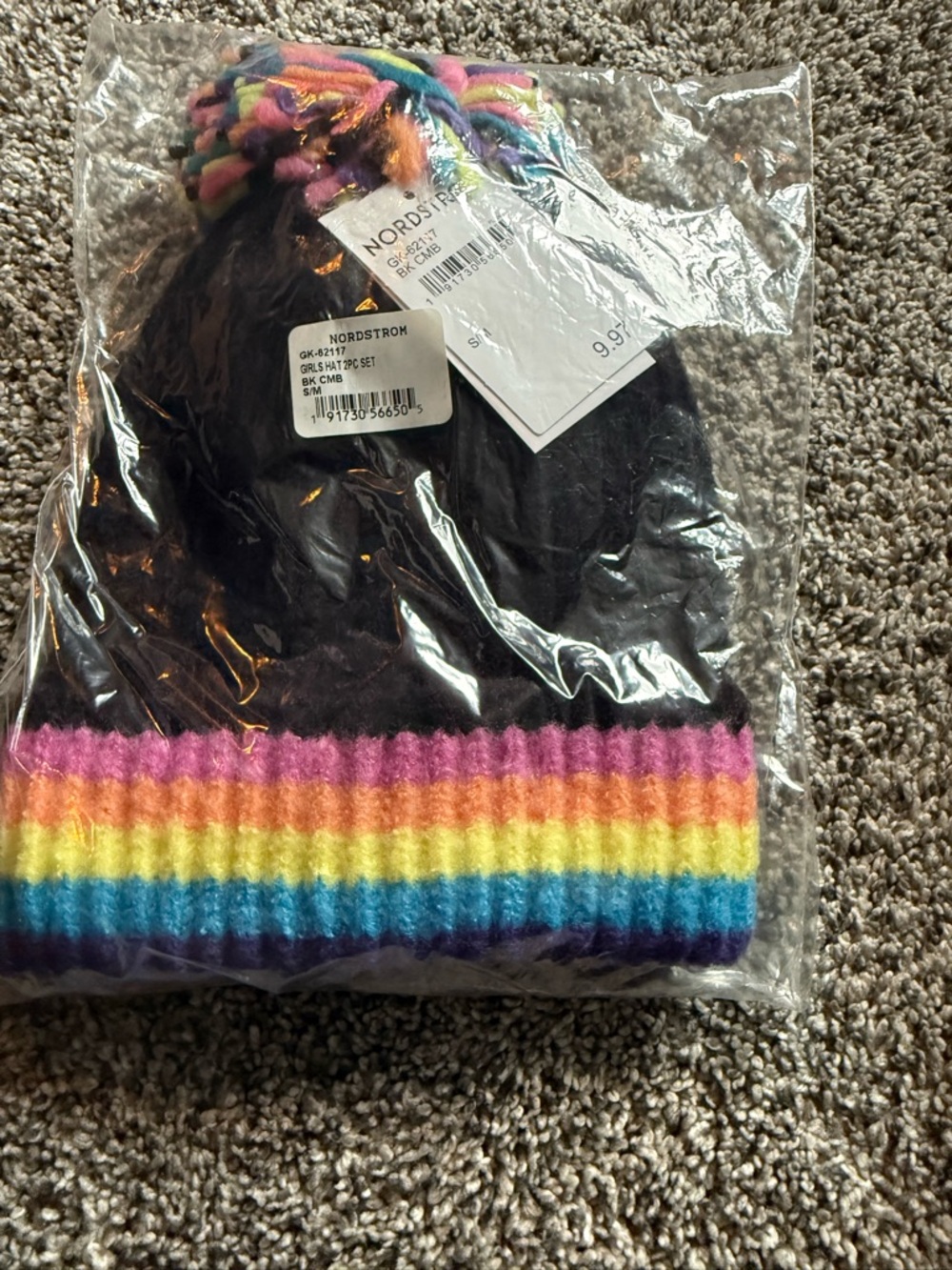 Girls hat and glove set